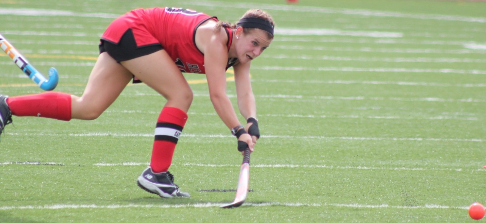 Cullinane's Two Goals Lifts Field Hockey to 2-1 LEC Win Over Westfield