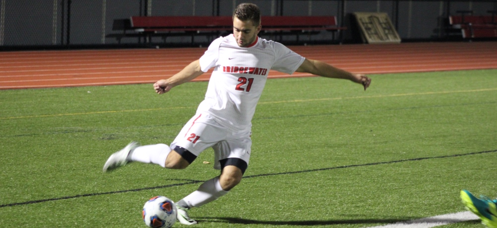 Men's Soccer Drops 2-1 Decision to Fitchburg State
