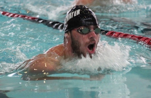 Men's Swimming & Diving Competes Against Division I Boston College
