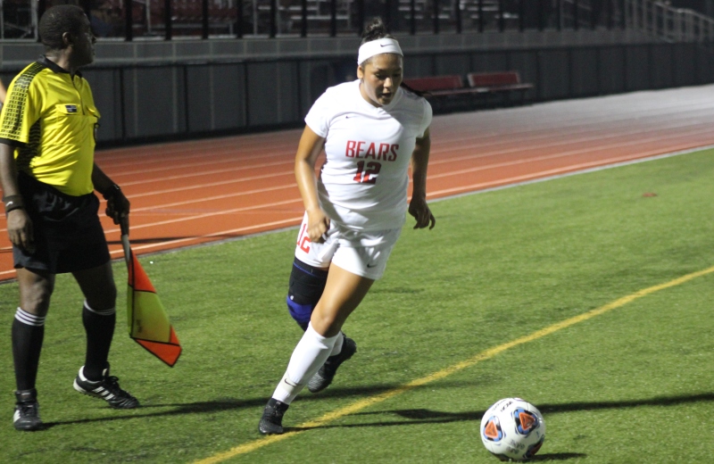 Women's Soccer Plays to 1-1 Double Overtime Draw in Season Opener