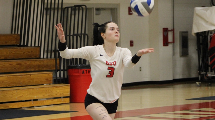 Volleyball Drops 3-0 Decision to Framingham State in MASCAC Quarterfinals
