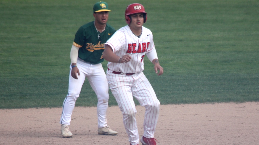 Baseball Advances to MASCAC Tournament Semifinal with 10-7 Win Over Fitchburg State