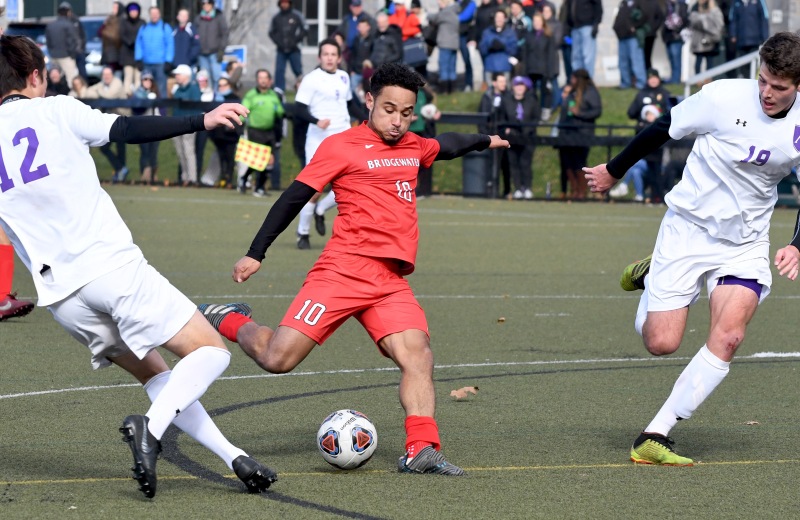 Men's Soccer Falls to #18 Amherst in NCAA Tournament