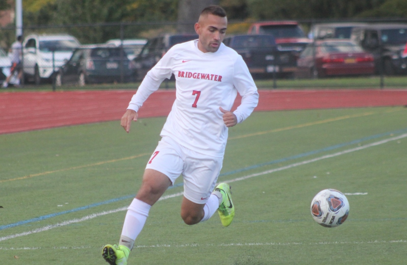 Borges Nets Hat Trick to Lift Men's Soccer to 5-1 Win over Mass. Maritime