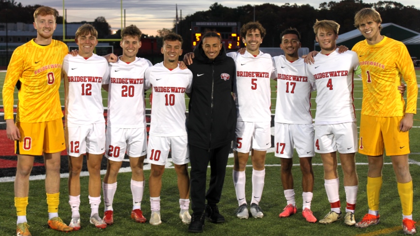 Men's Soccer Posts 5-1 Senior Day Win Over RIC