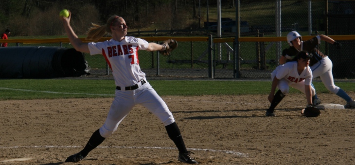 Softball Splits Non-Conference Twinbill with 6th Ranked Tufts