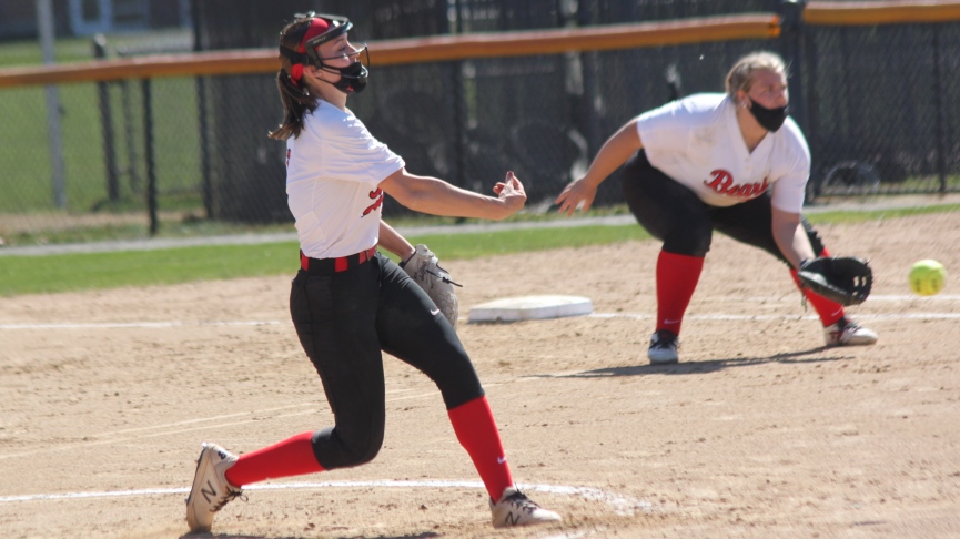 Softball Drops Pair of MASCAC Contests to Framingham State.