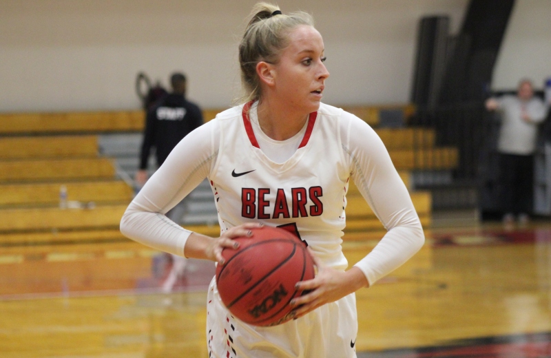 Women's Basketball Falls to #1 Amherst, 74-30