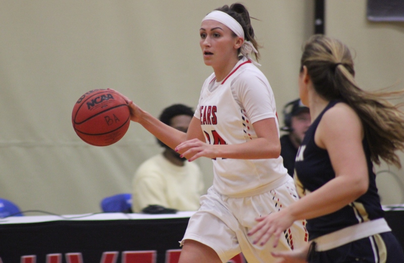 Women's Basketball Drops 80-42 Decision to #6 Tufts