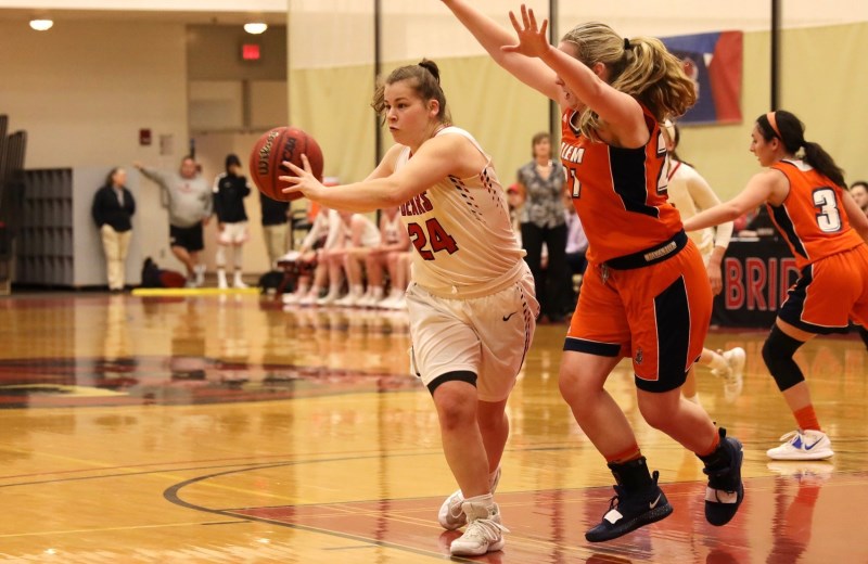 Women's Basketball Advances to MASCAC Semifinals with 81-61 Win over Salem State