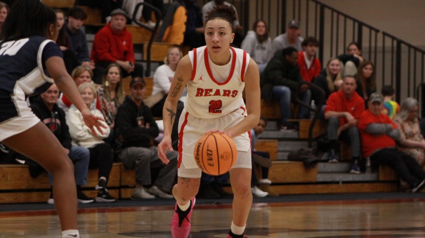 Women's Basketball Falls to Brandeis, 70-64