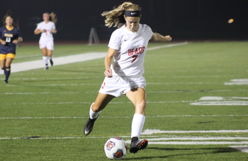 Women's Soccer Nets Four Second Half Goals in 4-1 Win over Salem State
