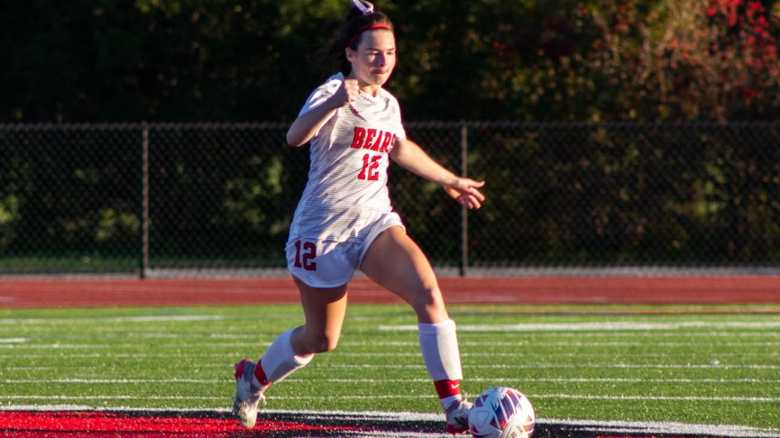 Women's Soccer Drops 2-0 MASCAC Decision to Westfield
