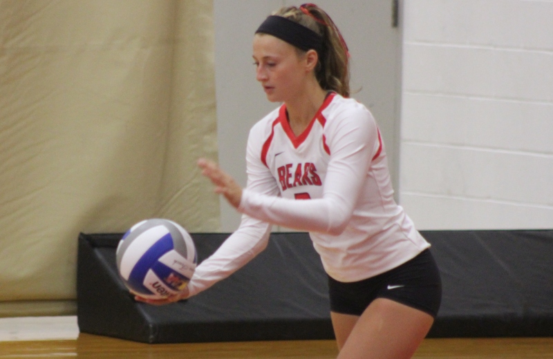 Volleyball Falls to Westfield, 3-1
