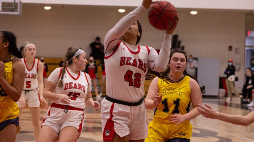 Women's Basketball Advances to MASCAC Semifinals with 79-40 Win Over MCLA
